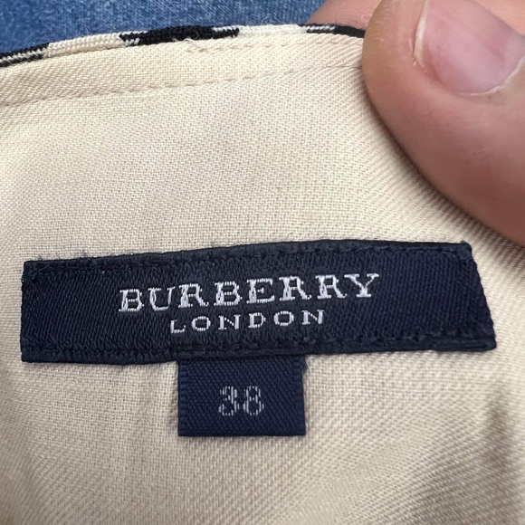 Burberry Beige and Black Check Midi Skirt - Picture 4 of 6